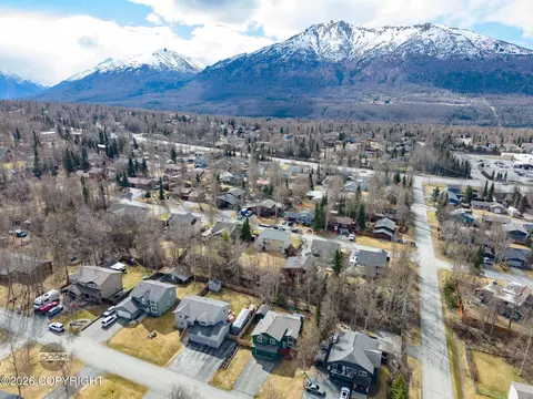 View/Area - 18840 3rd St, Eagle River, AK 99577 photo 9 of 20
