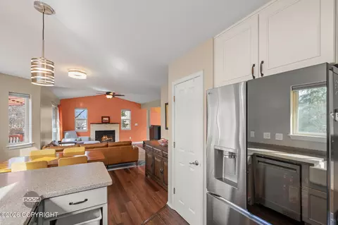 Kitchen - 18840 3rd St, Eagle River, AK 99577 photo 6 of 7