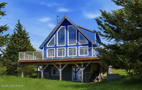 380 Paintbrush St, Homer, AK 99603