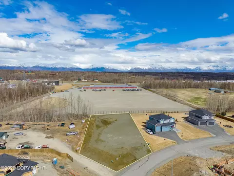 2176 S Sanctuary Dr, Wasilla, AK 99654