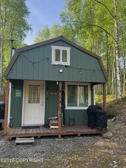 47625 S Brower Pl, Willow, AK 99688
