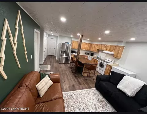 1012 W 53rd Ave, Anchorage, AK 99518