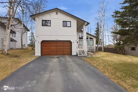 17422 Toakoana Dr, Eagle River, AK 99577