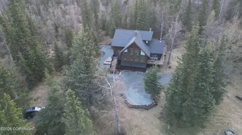 6550 Farpoint Dr, Anchorage, AK 99507