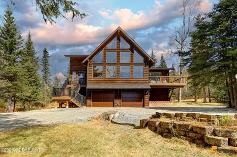 6550 Farpoint Dr, Anchorage, AK 99507