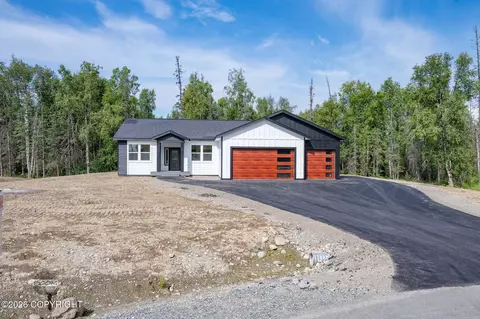 9347 W Palermo Cir, Wasilla, AK 99623