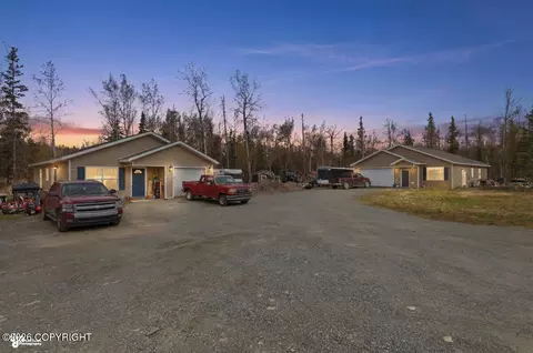 1261 E Spruce Ave, Wasilla, AK 99654