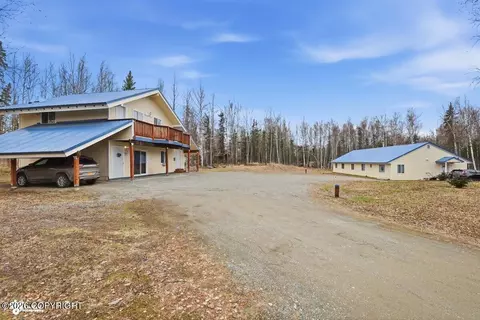 6110 W Calico Dr, Wasilla, AK 99623