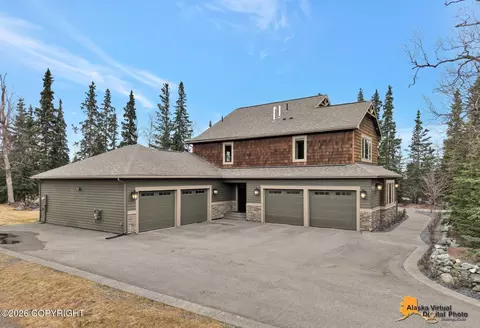 5646 Heritage Heights Dr, Anchorage, AK 99516