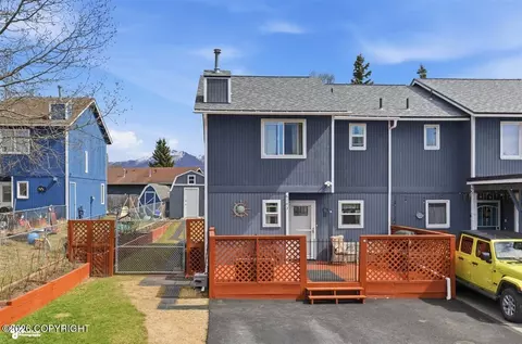 6143 Doil Cir, Anchorage, AK 99507