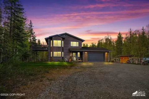1516 W Mollybrianne Cir, Wasilla, AK 99654