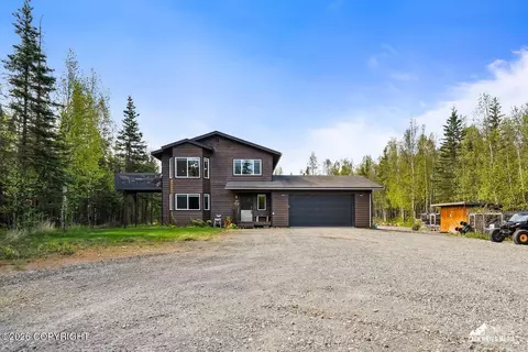 1516 W Mollybrianne Cir, Wasilla, AK 99654