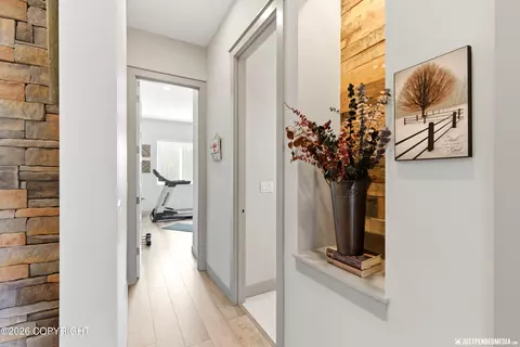 Entry Way - 7218 E Riparian Loop, Palmer, AK 99645 photo 4 of 6