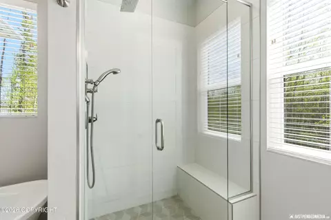 Bath - 7218 E Riparian Loop, Palmer, AK 99645 photo 6 of 9