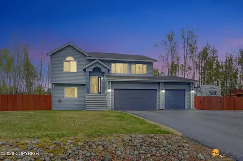 7050 W Werner Dr, Wasilla, AK 99623