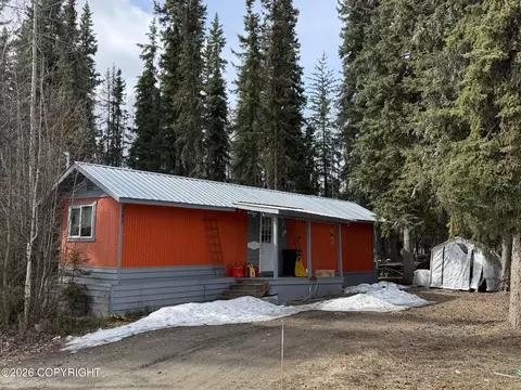 182 Madcap Ln, Fairbanks, AK 99709