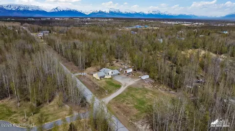 2161 S Cotten Dr, Wasilla, AK 99654
