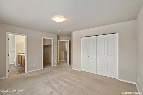 Bedroom - 1007 Northpointe Bluff Dr, Anchorage, AK 99501 photo 5 of 5