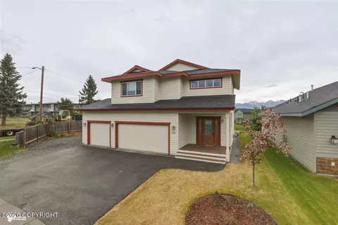 Exterior - 1007 Northpointe Bluff Dr, Anchorage, AK 99501 photo 3 of 8