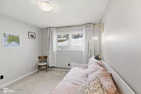 Bedroom - 4154 Hampton Dr, Anchorage, AK 99504 photo 4 of 6
