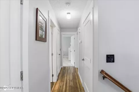 Entry Way - 4154 Hampton Dr, Anchorage, AK 99504 photo 5 of 5