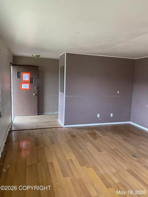 Living - 8012 E 5th Ave, Anchorage, AK 99504 photo 2 of 2