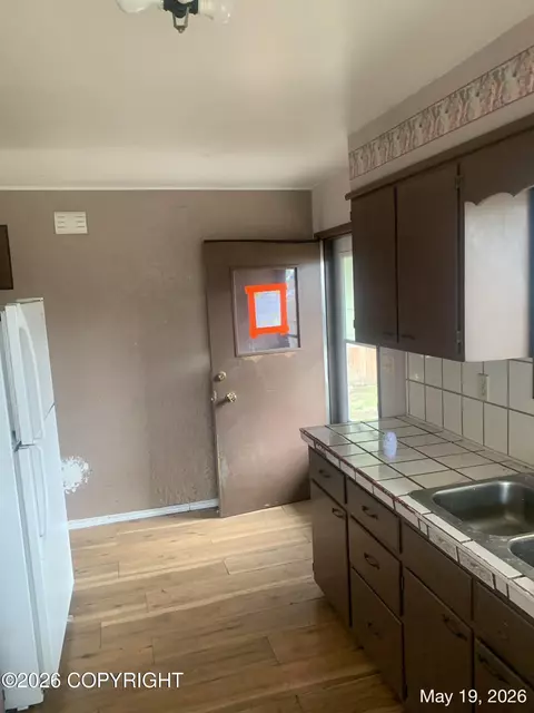 Kitchen - 8012 E 5th Ave, Anchorage, AK 99504 photo 1 of 5