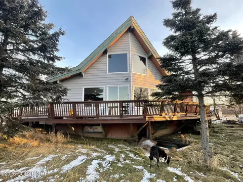 433 E Michael St, Naknek, AK 99633