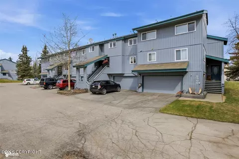 6504 Fairweather Dr #4A, Anchorage, AK 99518
