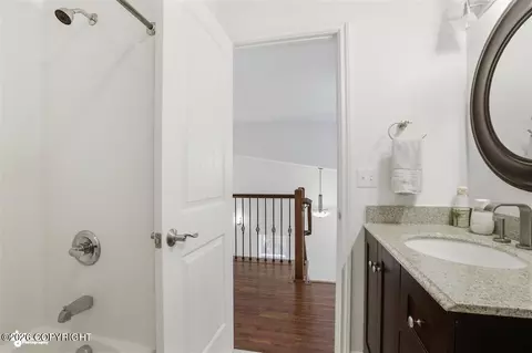 Bath - 2123 E 74th Ave # 2, Anchorage, AK 99507 photo 4 of 5