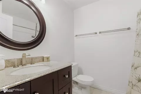 Bath - 2123 E 74th Ave # 2, Anchorage, AK 99507 photo 3 of 5