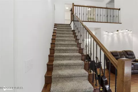Entry Way - 2123 E 74th Ave # 2, Anchorage, AK 99507 photo 2 of 6