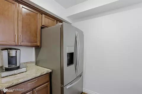 Kitchen - 2123 E 74th Ave # 2, Anchorage, AK 99507 photo 4 of 5