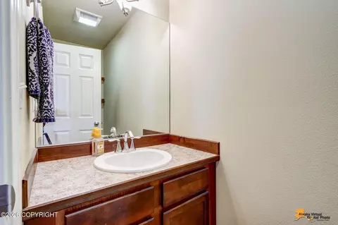 Bath - 9103 Eagle River Ln, Eagle River, AK 99577 photo 1 of 4