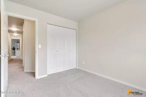 Bedroom - 9103 Eagle River Ln, Eagle River, AK 99577 photo 6 of 7