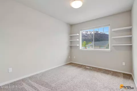 Bedroom - 9103 Eagle River Ln, Eagle River, AK 99577 photo 5 of 7