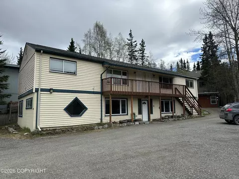 936 W 20th Ave, Anchorage, AK 99503