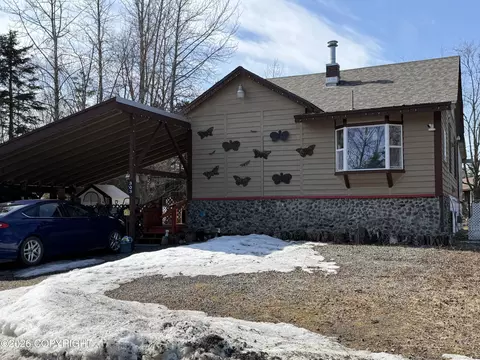 303 Dolly Varden St, Kenai, AK 99611
