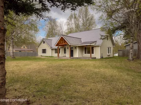 735 W Winter Ave, Wasilla, AK 99654