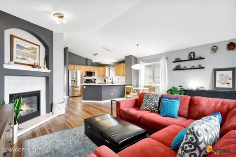 11027 Retreat Cir, Anchorage, AK 99515
