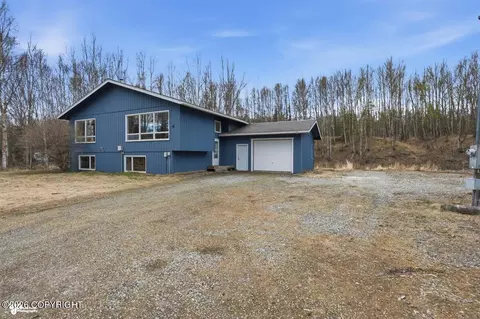 5910 N Talgach View Dr, Wasilla, AK 99654