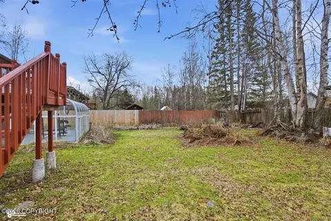 Exterior - 2810 Wiley Post Ave, Anchorage, AK 99517 photo 6 of 12