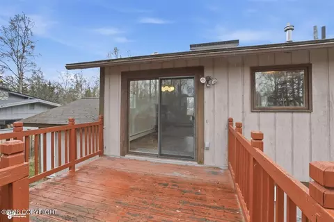 Exterior - 2810 Wiley Post Ave, Anchorage, AK 99517 photo 5 of 12