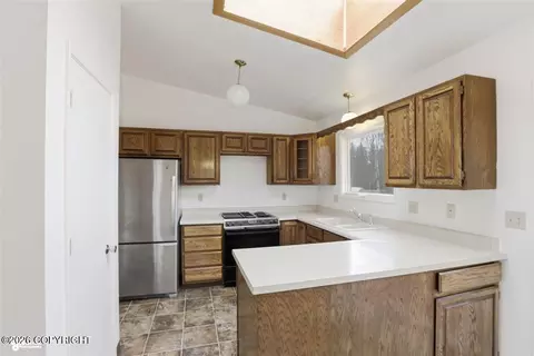 Kitchen - 2810 Wiley Post Ave, Anchorage, AK 99517 photo 1 of 5