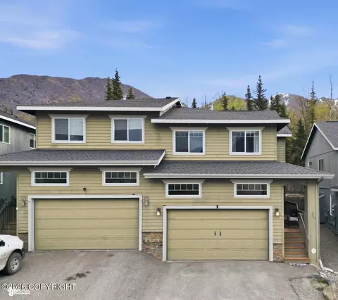 Exterior - 9095 Eagle River Ln, Eagle River, AK 99577 photo 2 of 6