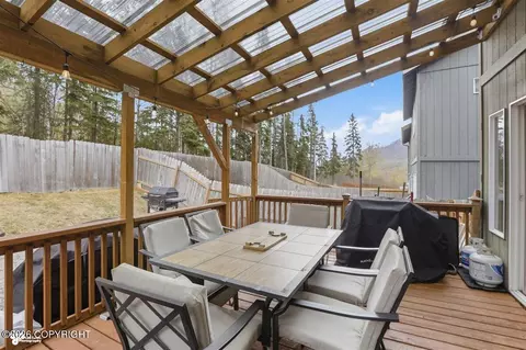 Exterior - 9095 Eagle River Ln, Eagle River, AK 99577 photo 5 of 6