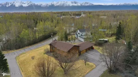 View/Area - 8861 E Lexington St, Palmer, AK 99645 photo 2 of 7