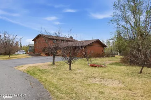 Exterior - 8861 E Lexington St, Palmer, AK 99645 photo 4 of 37