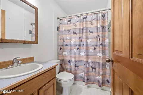 Bath - 8861 E Lexington St, Palmer, AK 99645 photo 3 of 3