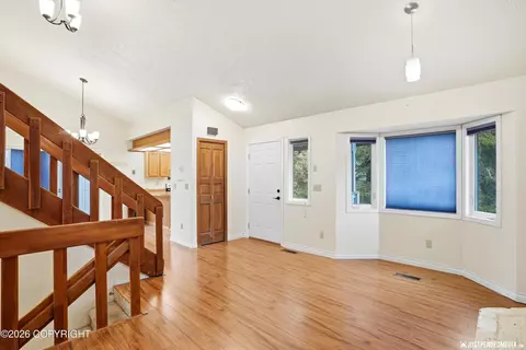 Living - 9703 Newhaven Loop, Anchorage, AK 99507 photo 3 of 4